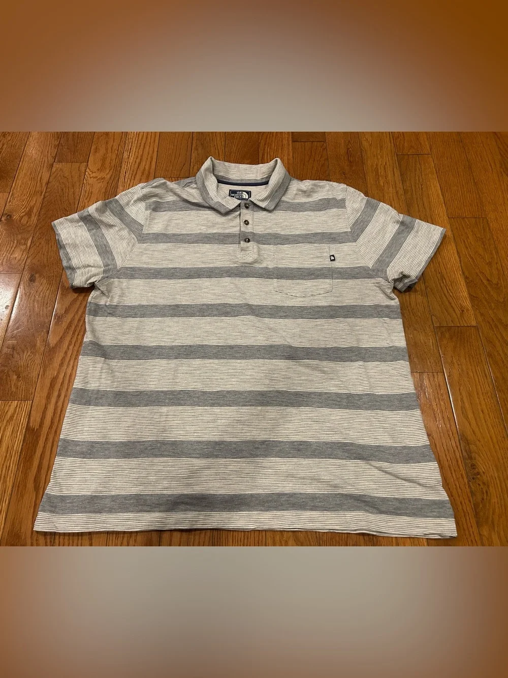 The North Face Polo Shirt‎ Men's XL Gray White Striped Short Sleeve Cotton Blend